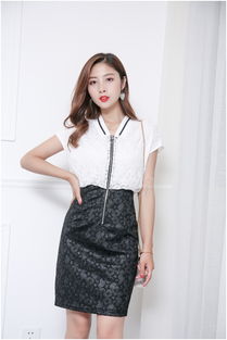 模特帥帥的時(shí)尚演繹 通勤女裝拍攝的藝術(shù)與氣質(zhì)呈現(xiàn)